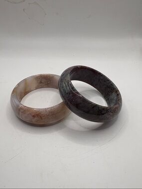 2 New Beautiful Agate Bangles